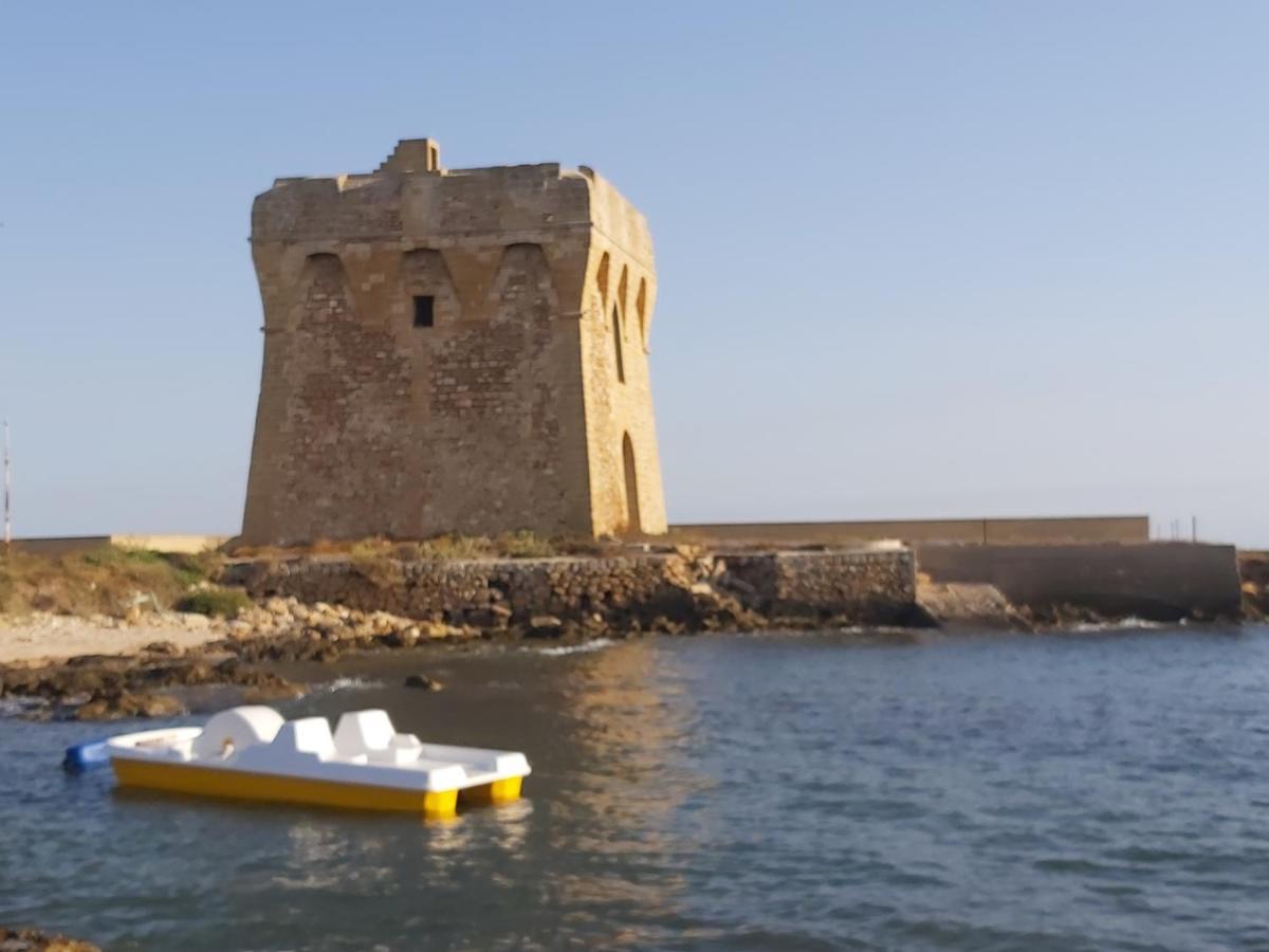 Casa Vacanza L'Aquilone Campi Salentina Exterior foto